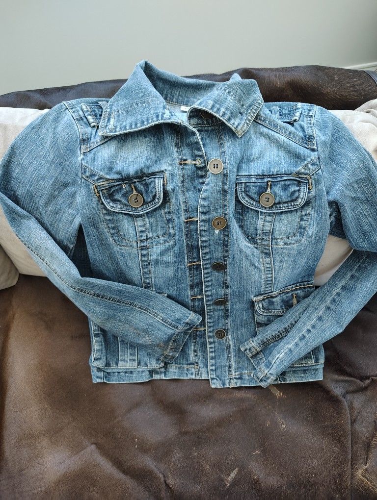 Jean Jacket M Cato Brand With Lots Of Buttons