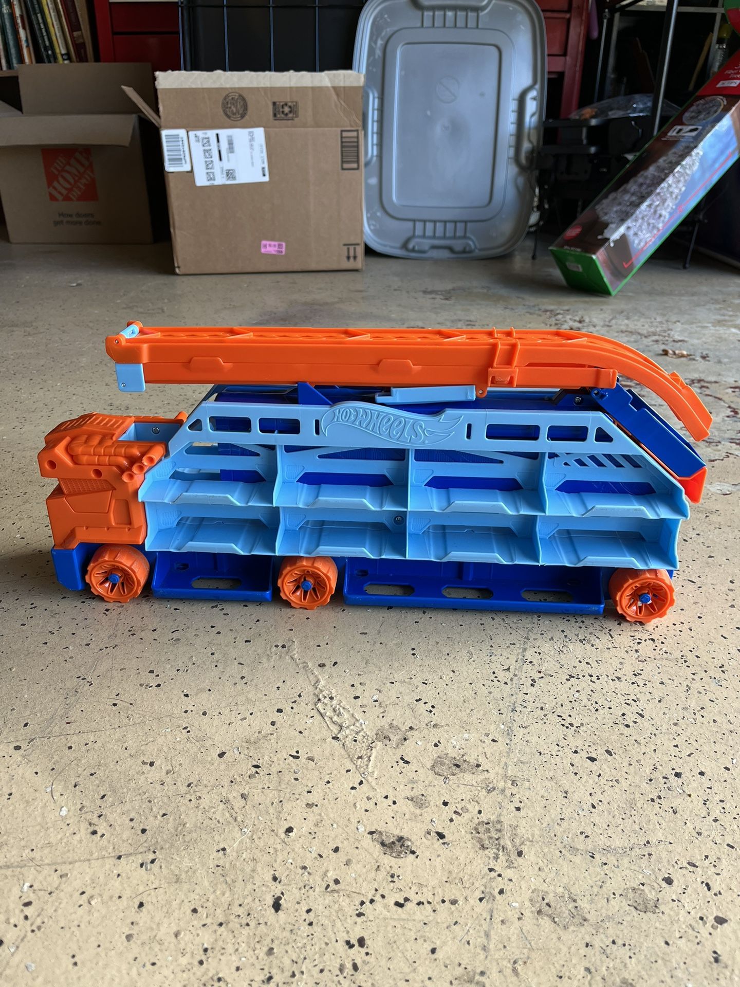 Hot Wheels Transport Truck
