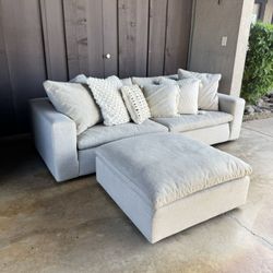 Cloud Couch ( Delivery Available ) 