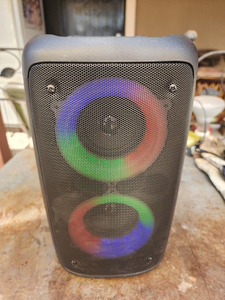 Small Speaker