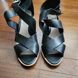 Black Leather Clarks Sandals Sz. 8.5
