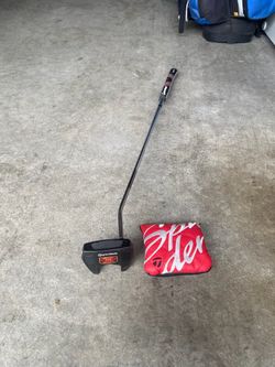 TaylorMade Spider GT Putter with Headcover