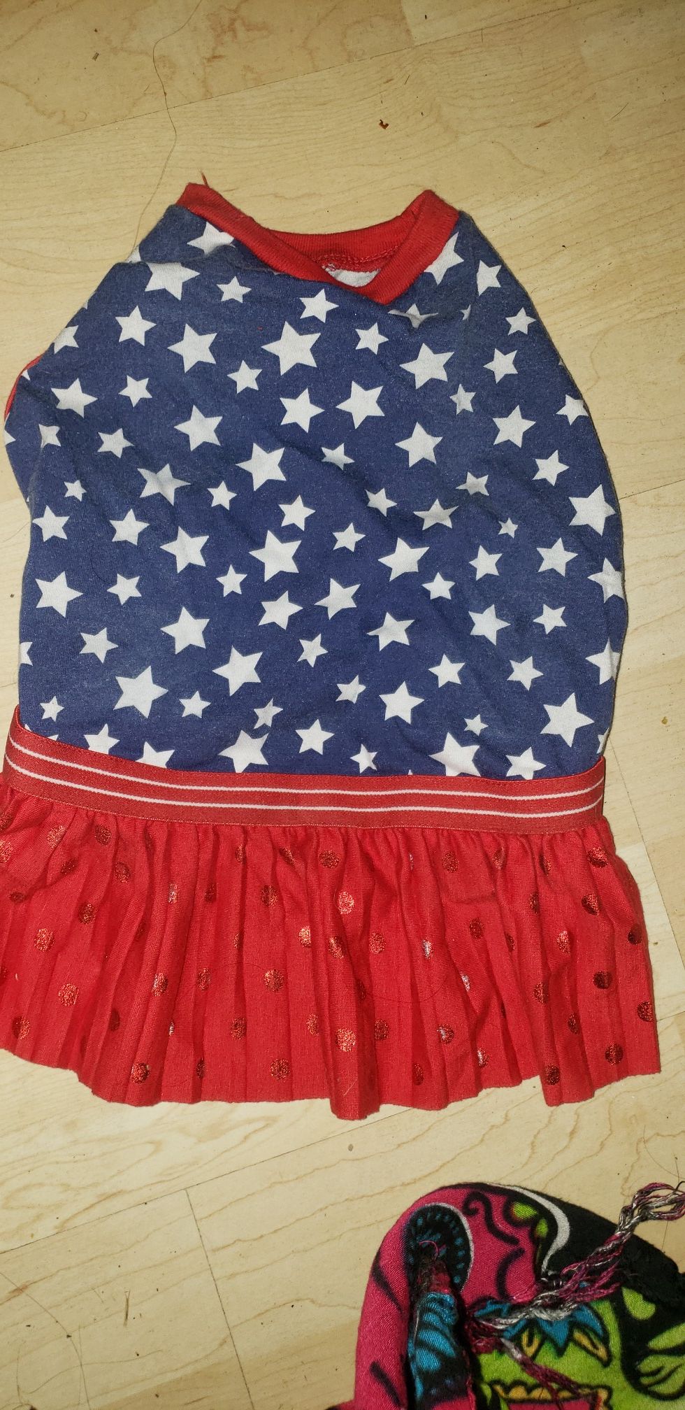 2 dogie dresses size M