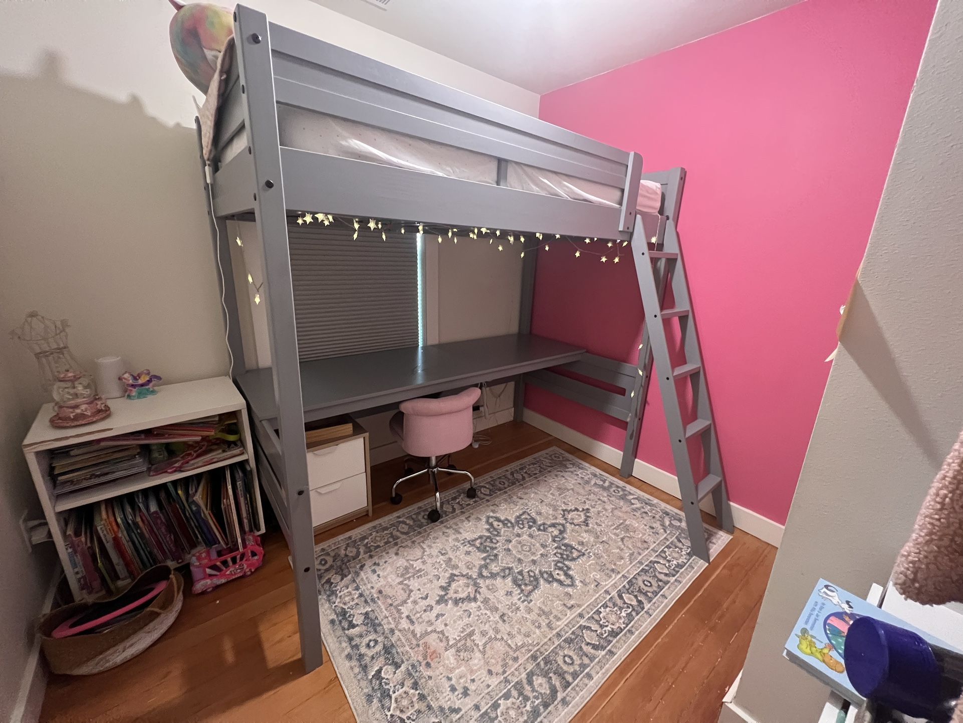 Loft Bed With Desk for Sale in WA OfferUp