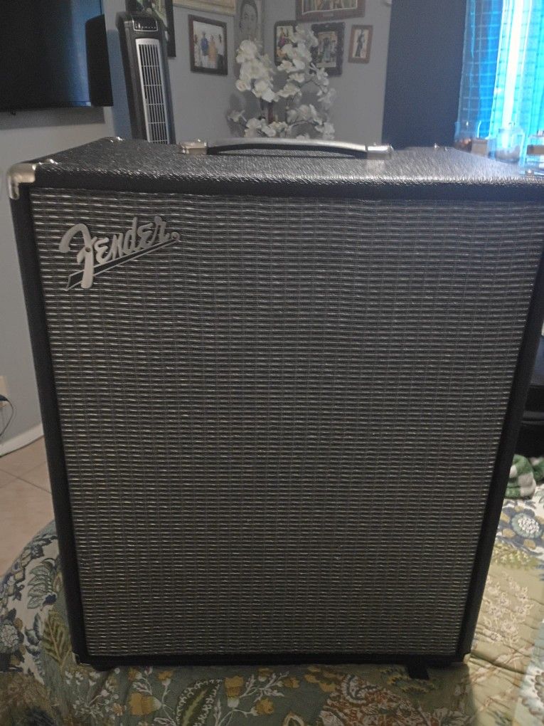 Fender Rumble 200