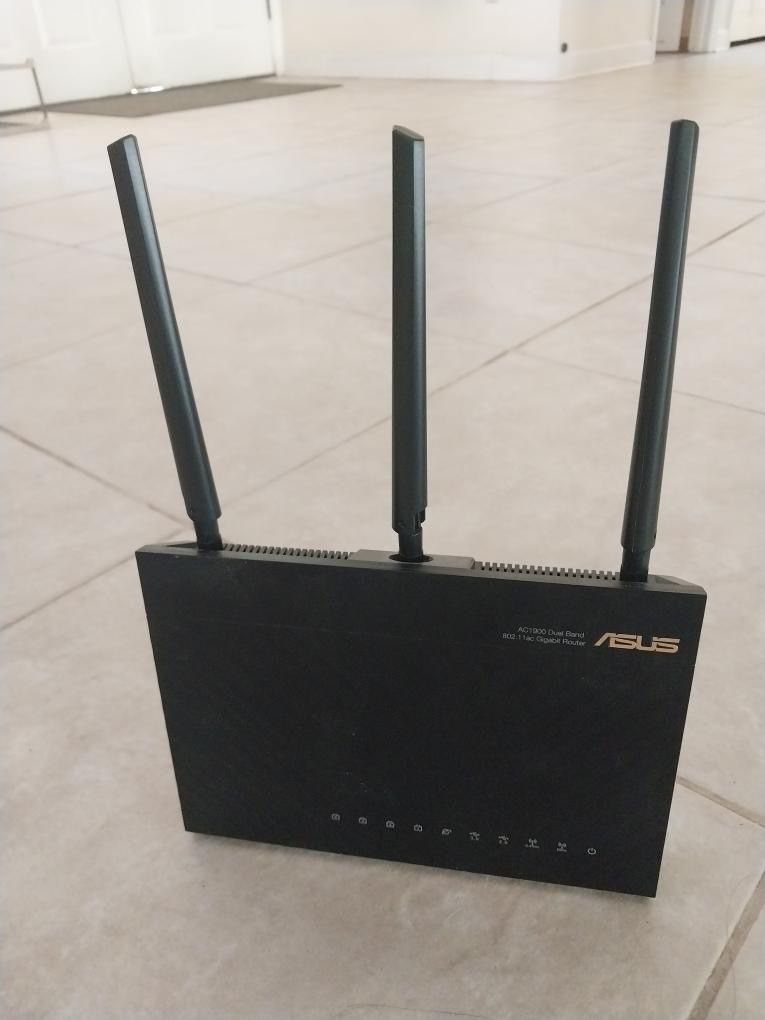 ASUS RT-AC68U AC1(contact info removed) Mbps 4 Port Gigabit Wireless AC Router