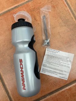 Schwinn water bottle with chrome cage holder