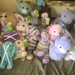 Valentines Day Lot of Cute Stuffed Animals (Assorted)