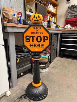 Halloween Lighted Sign