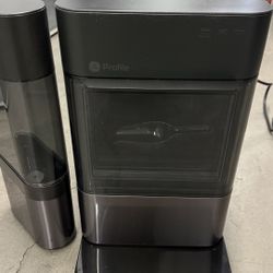 GE Profile Opal 2.0 38lb Portable Nugget Ice Maker