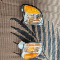 🚩Toyota Tundra 2000-2004 signal light Assembly Pair🚩New