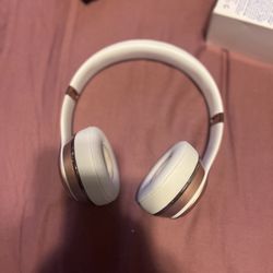 Beats Solo 3  Rose Gold 