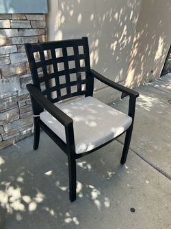Modern Classic Cast Aluminum Outdoor Patio. Textured Ember Black Finish, with Fabric Cushion
