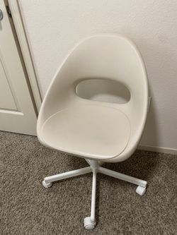 Desk chair