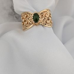 R18✨ 14K Yellow Gold  Jade Lettice Ring ✨ | Size 7 💚