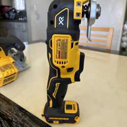 DEWALT 20V Oscillating Multi-Tool Cordless