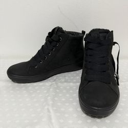 Echo Boots/Shoes Sz 8