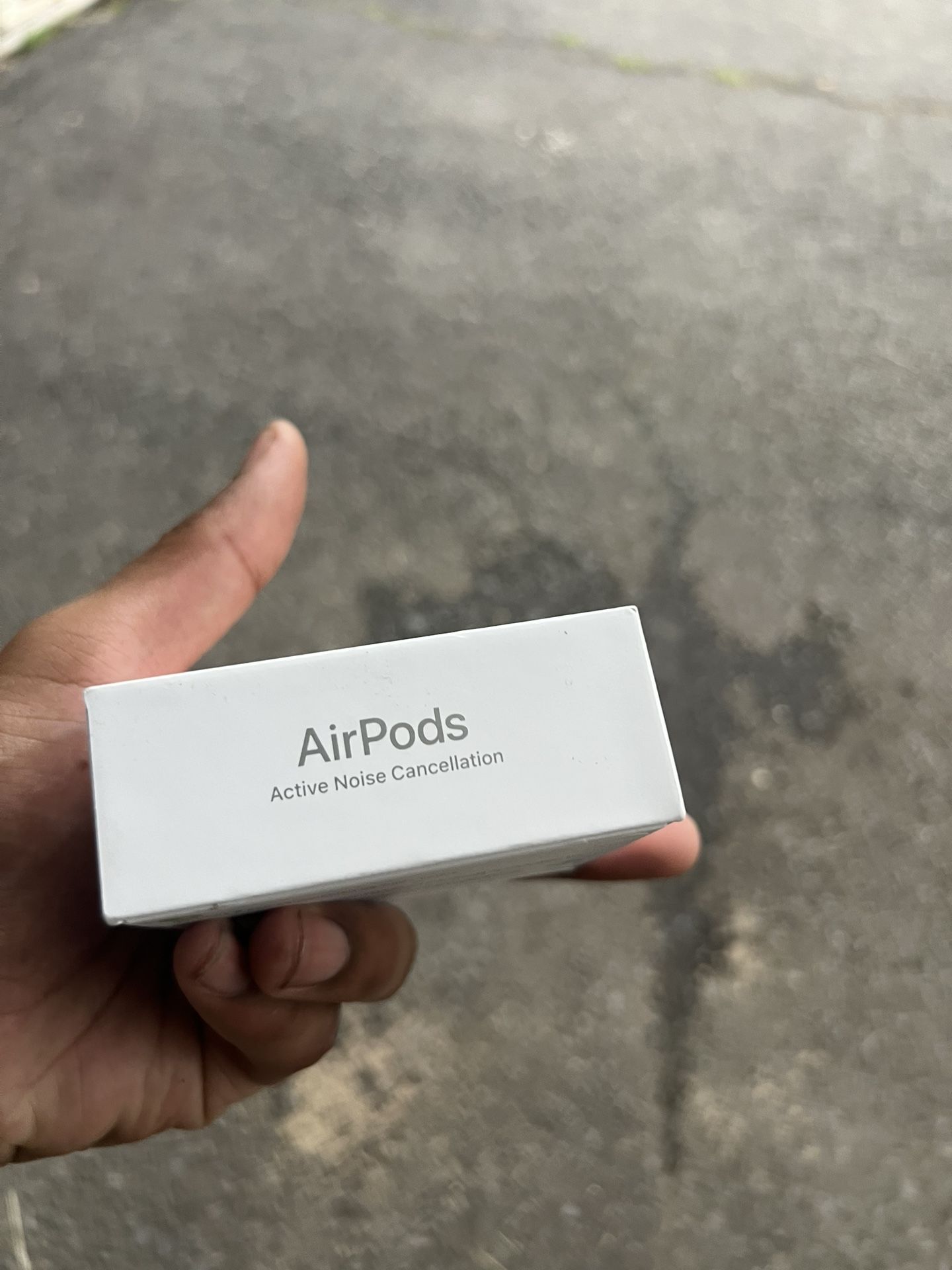 Brand New AirPod 4 With Active Noise Cancellation