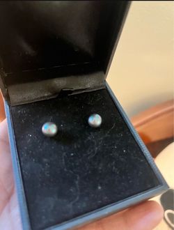 Vintage 14K Tahitian Pearl Earrings