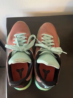 Nike Kobe 10 Easter shoes