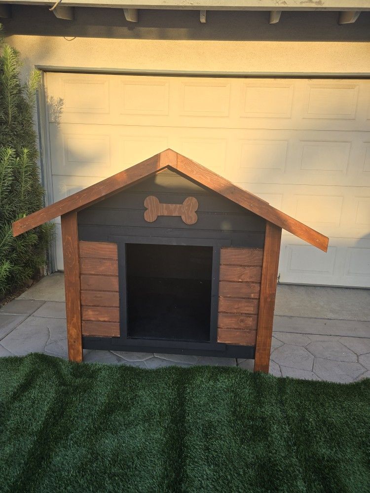 Dog House