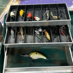 Vintage Fishing Tackle & Box 14 Lures Info