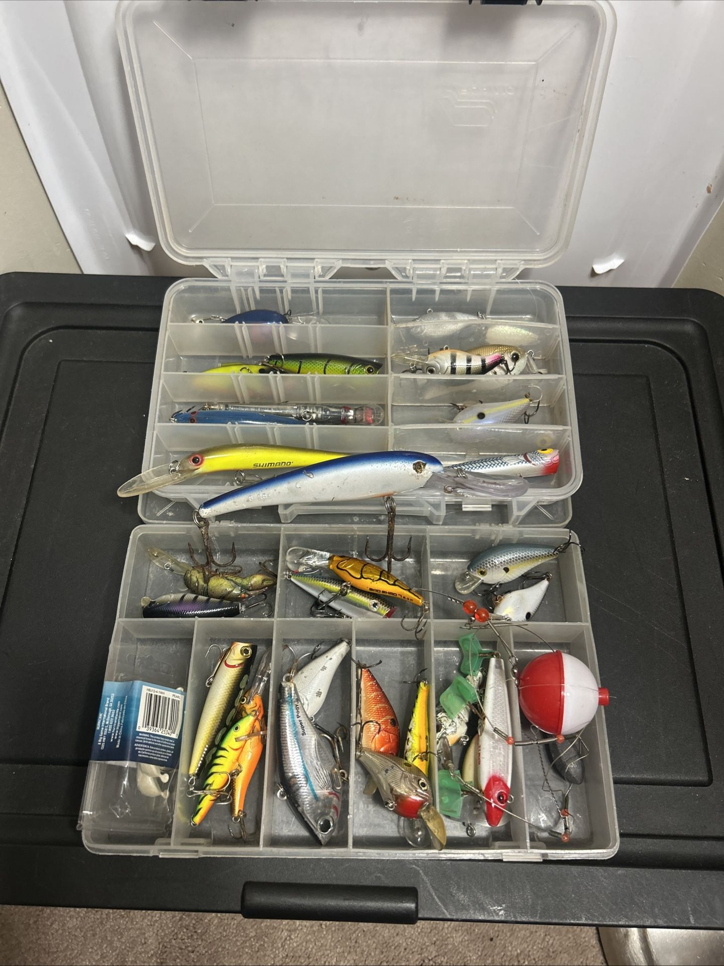 Assorted Lot Of 30 Fishing Lures Different Brands With Cases Pre-owned