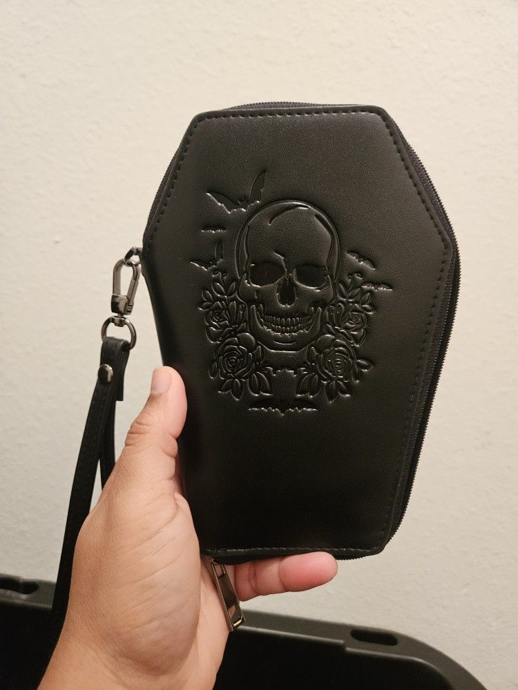 Skull Coffin Wallet