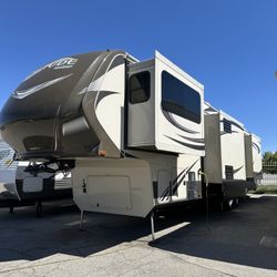 2016 Grand Design Solitude Fifth Wheel: Travel / Rv 