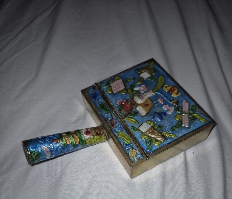 Vintage Chinese cloisonne "Silent Butler"