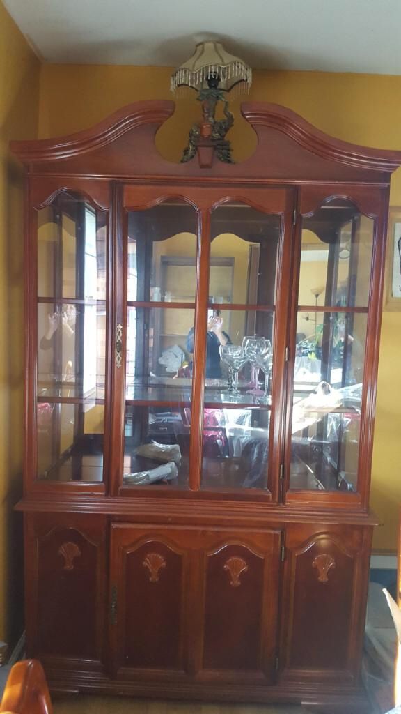 China Cabinet, shelves, storage