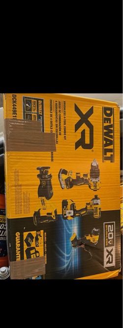 DELWALT 20 max xr brushless 4 tool