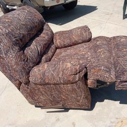CAMO ROCKER RECLINER CHAIR