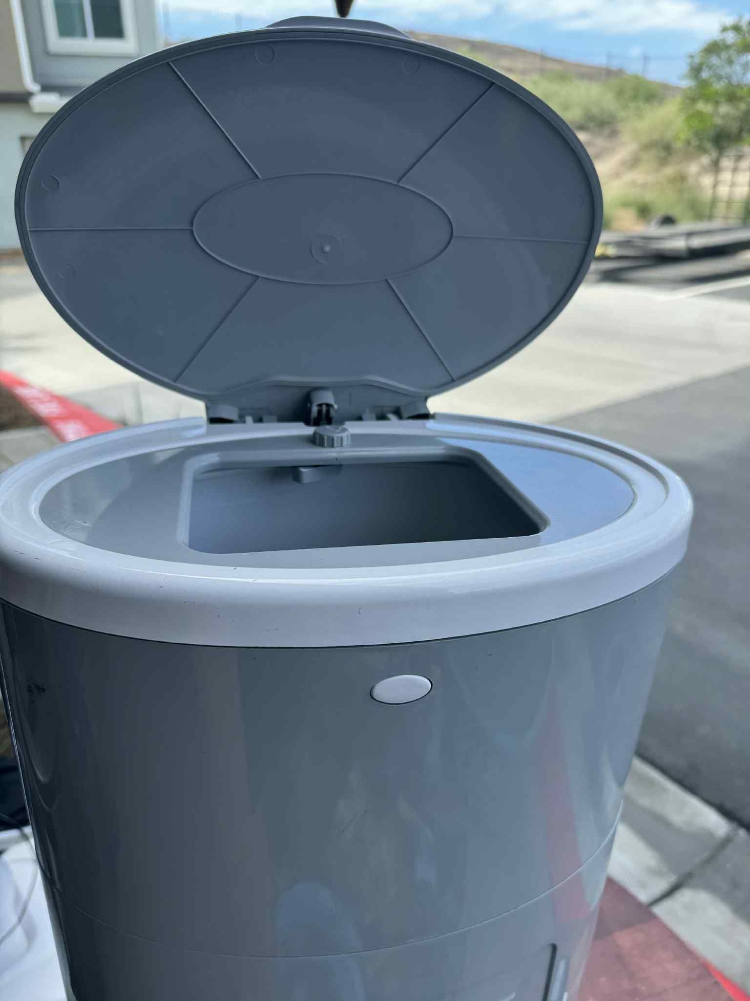  Diapers  Trash  Can