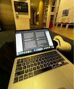Macbook Pro w/ Touchbar