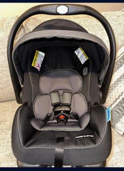 Graco SnugRide DLX Infant car Seat