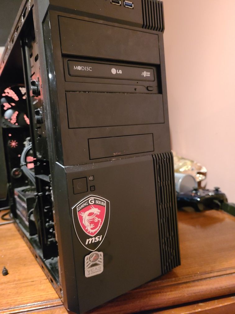 Gaming PC MAKE OFFERS