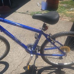 Trek Navigator 26" Wheel