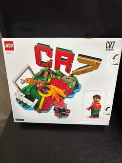LEGO Cristiano Ronaldo CR7 Set 43012