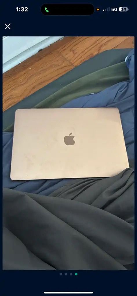 ๐ฅ Gold MacBook Air โ Sleek, Fast & Clean ๐