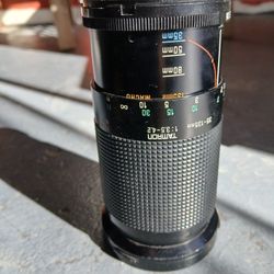 Tamron 35-135mm f/3.5-4.2 Adaptall manual focus camera lens. 
