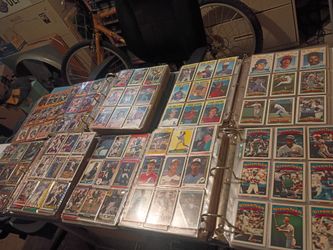 Vintage Baseball Card Collection in Binders