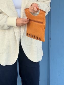 Vintage HOBO Clutch - Camel Leather
