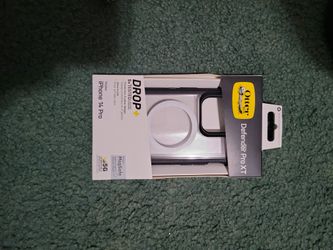 BNIB Otter Box Defender Pro XT Iphone 14 Pro