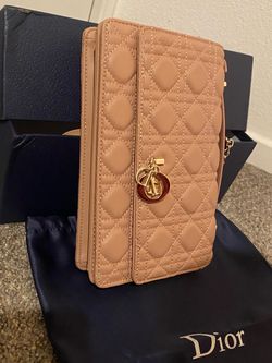Dior purse