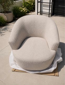 New! Swivel Accent Chair
