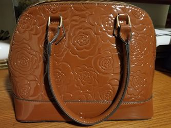 Nice purse $10
