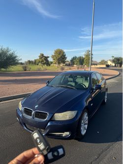 2011 BMW 335i xDrive Sedan 4D