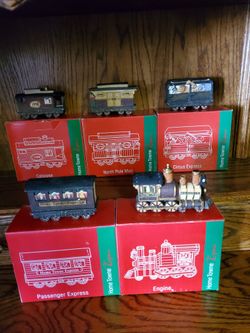 JC PENNEY 1998 Train Collection