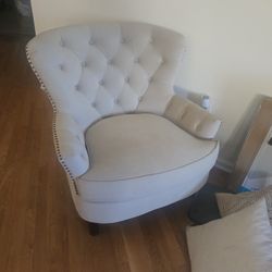 Cream Tufted WINGBACK CHAIR